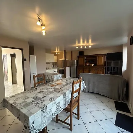 9 Couchages Ideal Pro Btp Holiday home